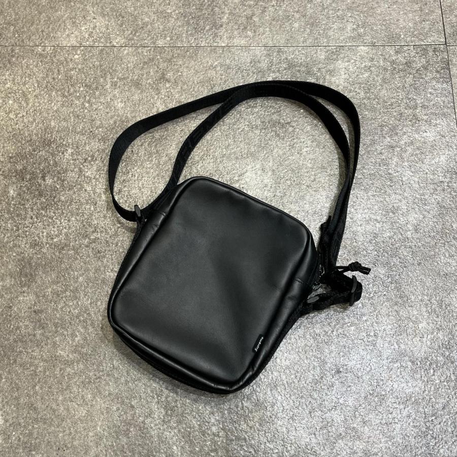 Supreme（シュプリーム） Supreme 23AW Leather Shoulder Bag レザー