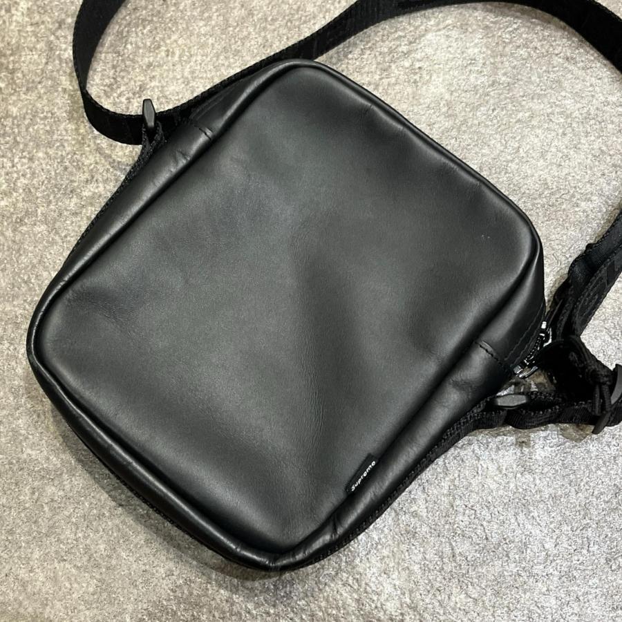 Supreme（シュプリーム） Supreme 23AW Leather Shoulder Bag レザー