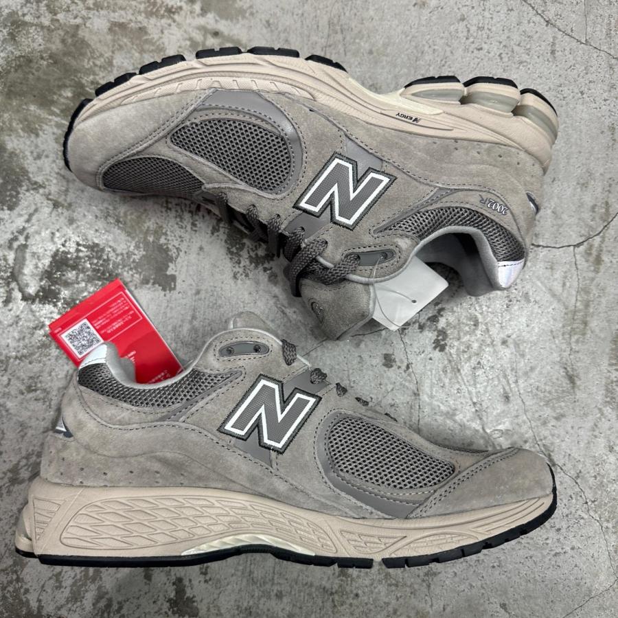 New Balance（ニューバランス） ML2002R GRAY スニーカー ML2002RC