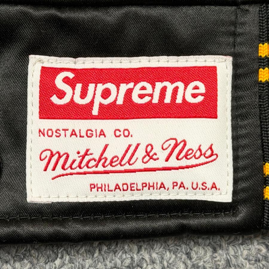 Supreme（シュプリーム） × Mitchell & Ness Lined Hooded Satin