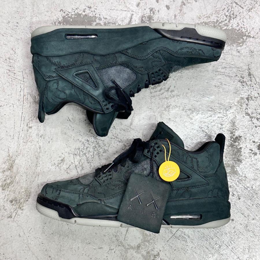 NIKE  × KAWS ナイキ カウズ Air Jordan 4 Retro Black カウズ コラボ ジョーダン4 スニーカー 930155-001 ブラック 27 27cm （91832A）の画像