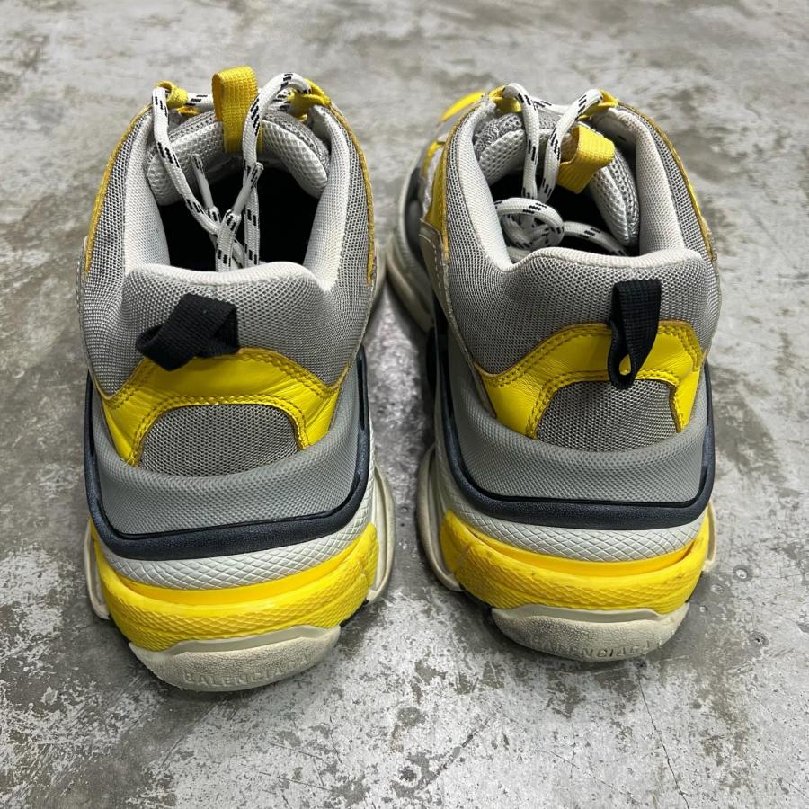BALENCIAGA（バレンシアガ） Triple S Sneaker トリプルS ダット