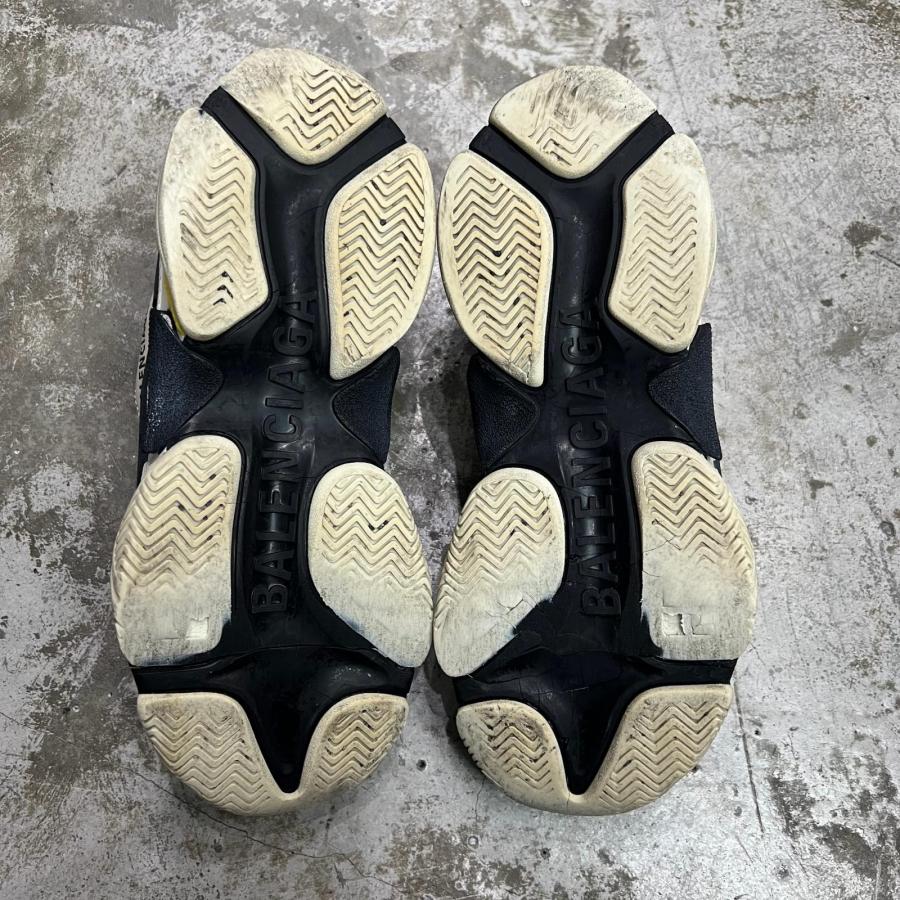 BALENCIAGA（バレンシアガ） Triple S Sneaker トリプルS ダット