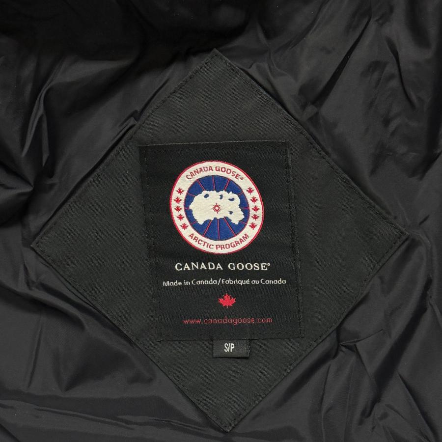CANADA GOOSE（カナダグース） 参考上代231000円 CANADA GOOSE
