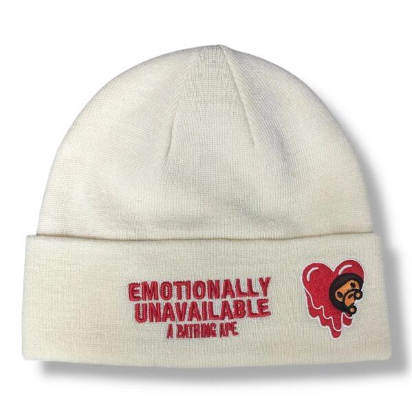 新品未使用　新作EMOTIONALLY UNAVAILABLE ニット帽 Emotionally Unavailable ニットビーニー EMOTIONALLY UNAVAILABLE