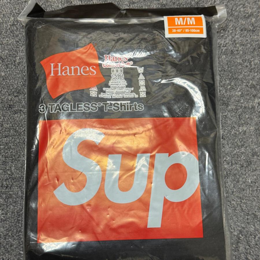 Supreme（シュプリーム） × Hanes ヘインズ Tagless Tees(3Pack