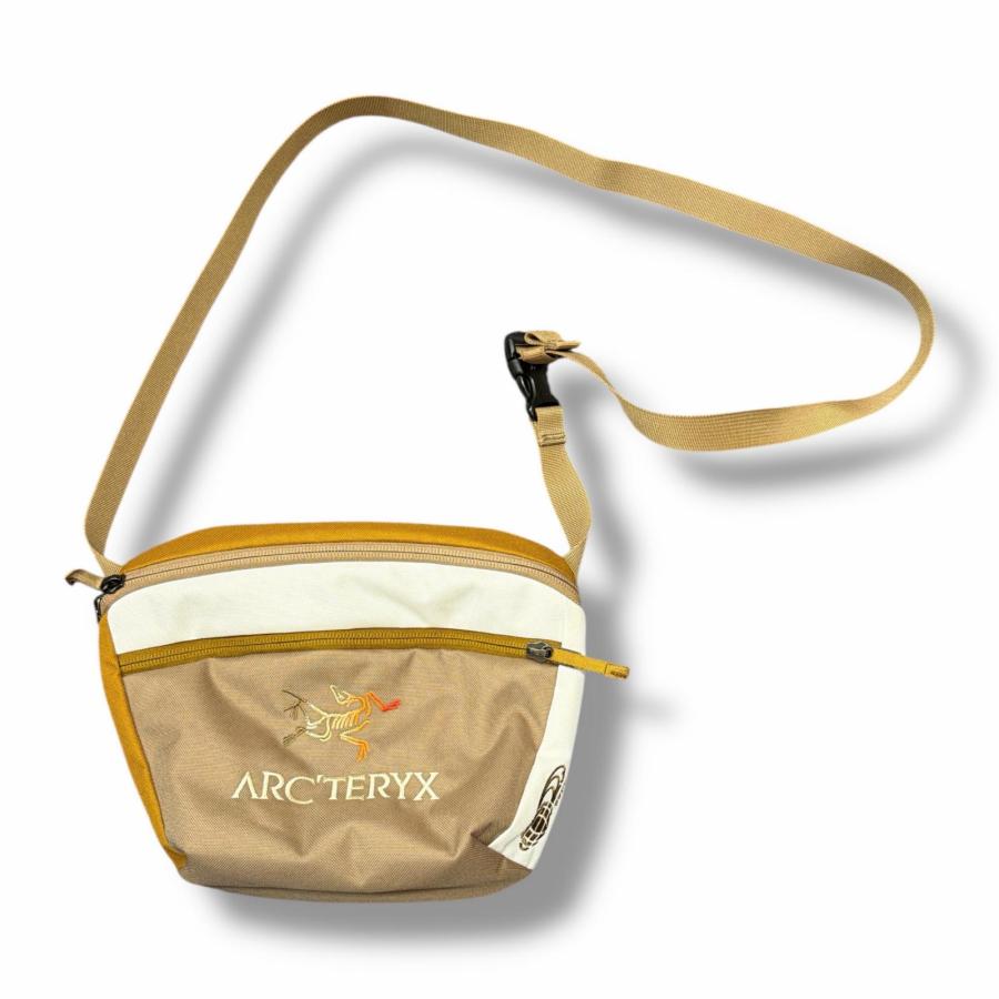 ARC'TERYX（アークテリクス） BEAMS別注 MANTIS 2 Waist Pack ミニ