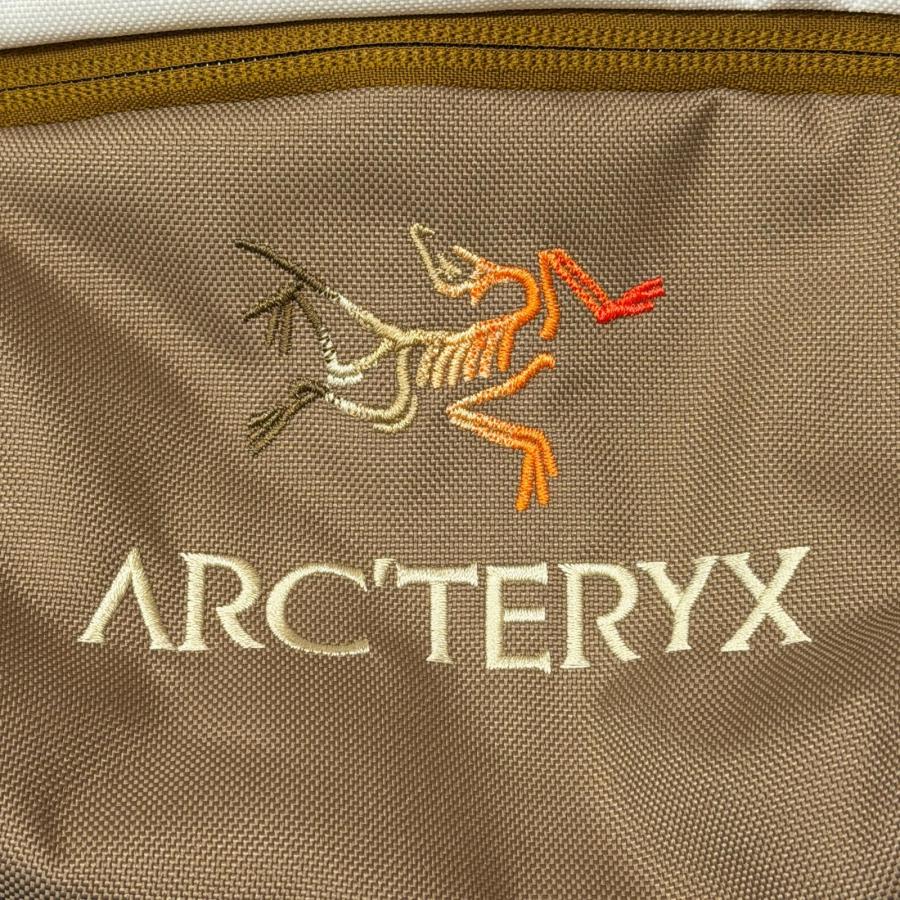 ARC'TERYX Beams別注　Mantis2 Arc'teryx x BEAMS Mantis 2 Waistpack Bag Boro Blue - SS23 - US