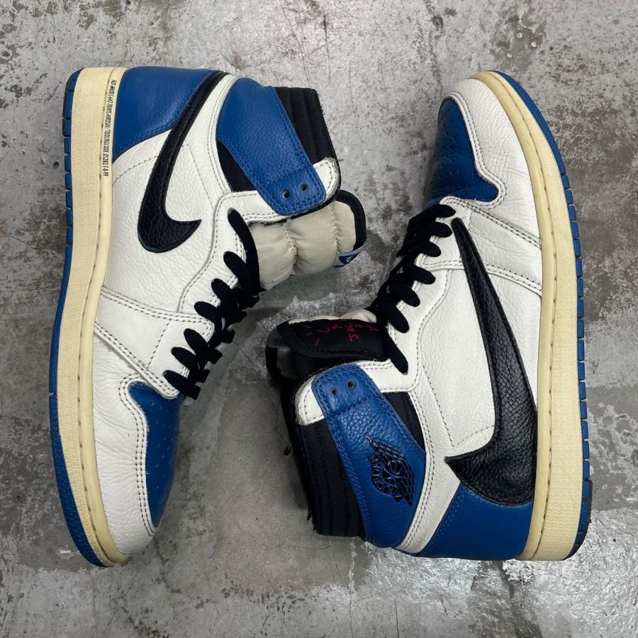NIKE（ナイキ） × TRAVIS SCOTT トラヴィススコット Air Jordan 1