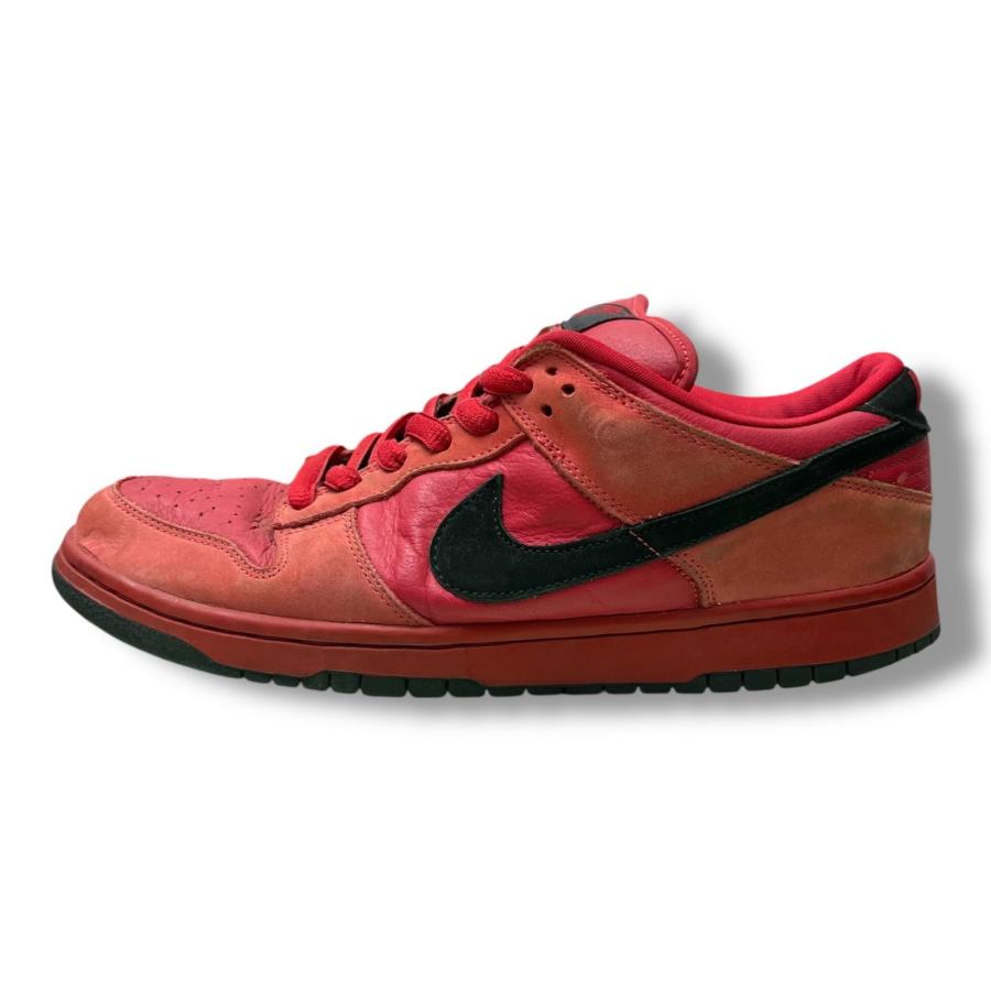 ナイキ！ダンクSBレッドデビル！ Nike SB NIKE ナイキエスビー DUNK LOW PURE BLOOD レッドデビル