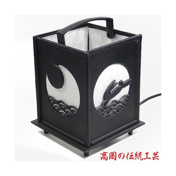 【新品】置き行燈　 波にうさぎ 紙箱入 電装付 鋳鉄製 高岡銅器 贈答 ギフト 置行灯 波にうさぎ 紙箱入 電装付 鋳鉄製 高岡銅器