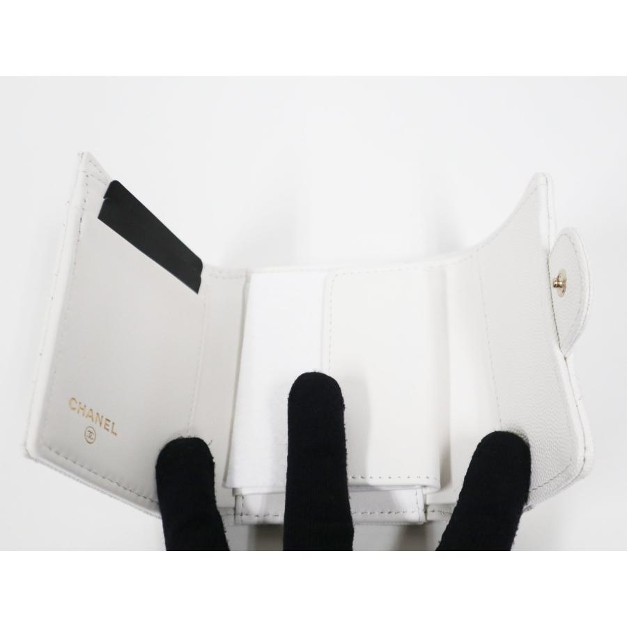 CHANEL シャネル クラシック スモール フラップ ウォレット CHANEL シャネル クラシック スモール フラップ ウォレット
