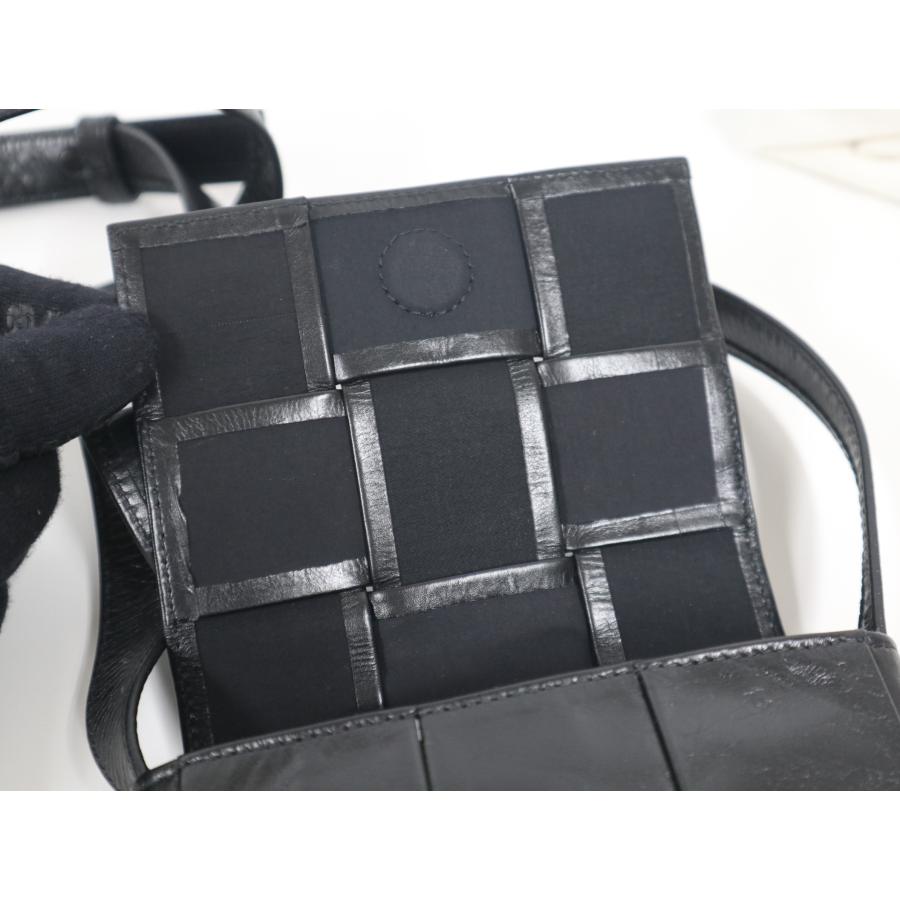 BOTTEGA VENETA ボッテガ ヴェネタ イントレチャート キャンディ 
