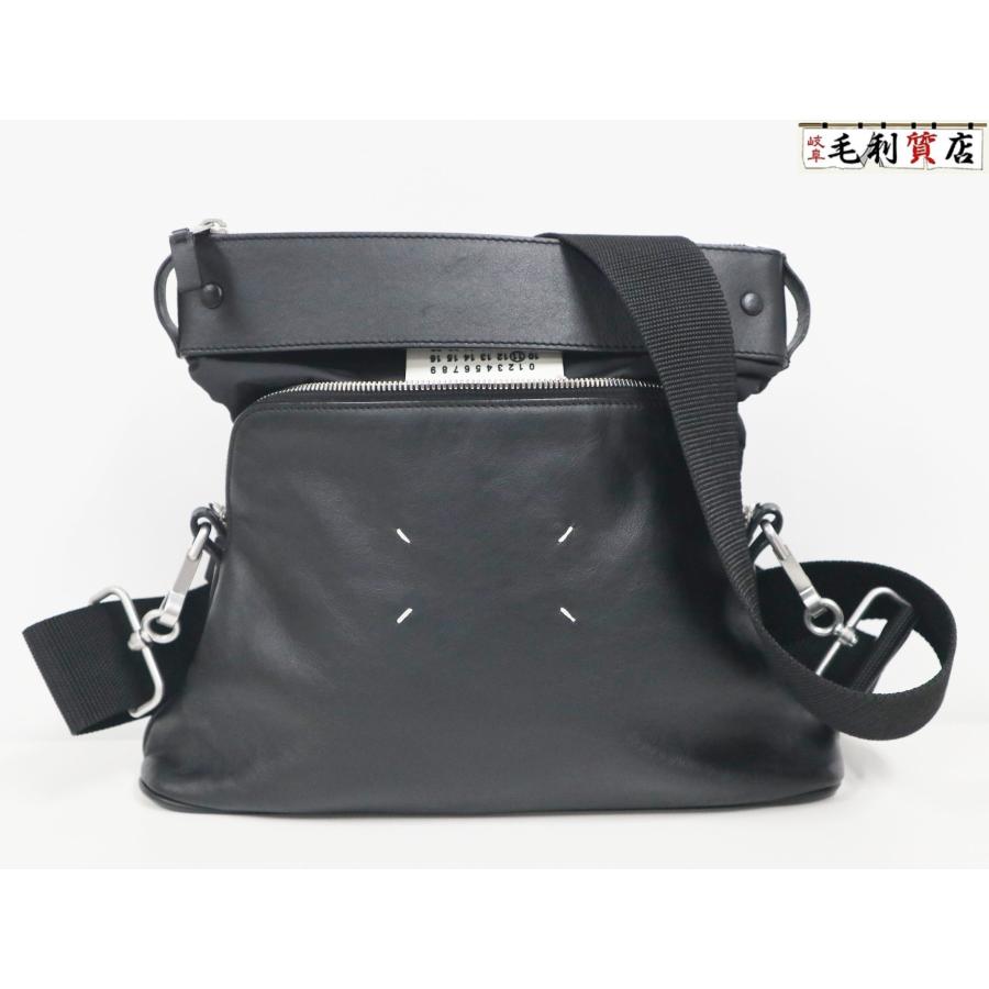 未使用　メゾンマルジェラ　5acレザー ショルダーバッグ メゾンマルジェラ】5AC レザーショルダーバッグ ミディアム – GQ SHOP