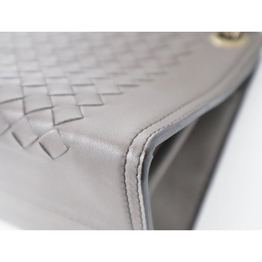 ボッテガ ヴェネタ BOTTEGA VENETA イントレチャート チェーン ショルダー バッグ レザー グレージュ レディース バッグ BOTTEGA VENETA（ボッテガ・ヴェネタ） ボッテガ ヴェネタ イントレ