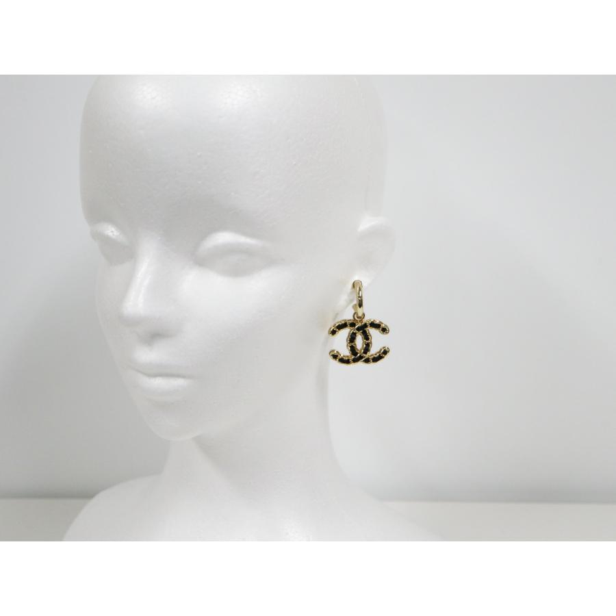 CHANEL（シャネル） ココマーク レザー ゴールド GP B24K ピアス