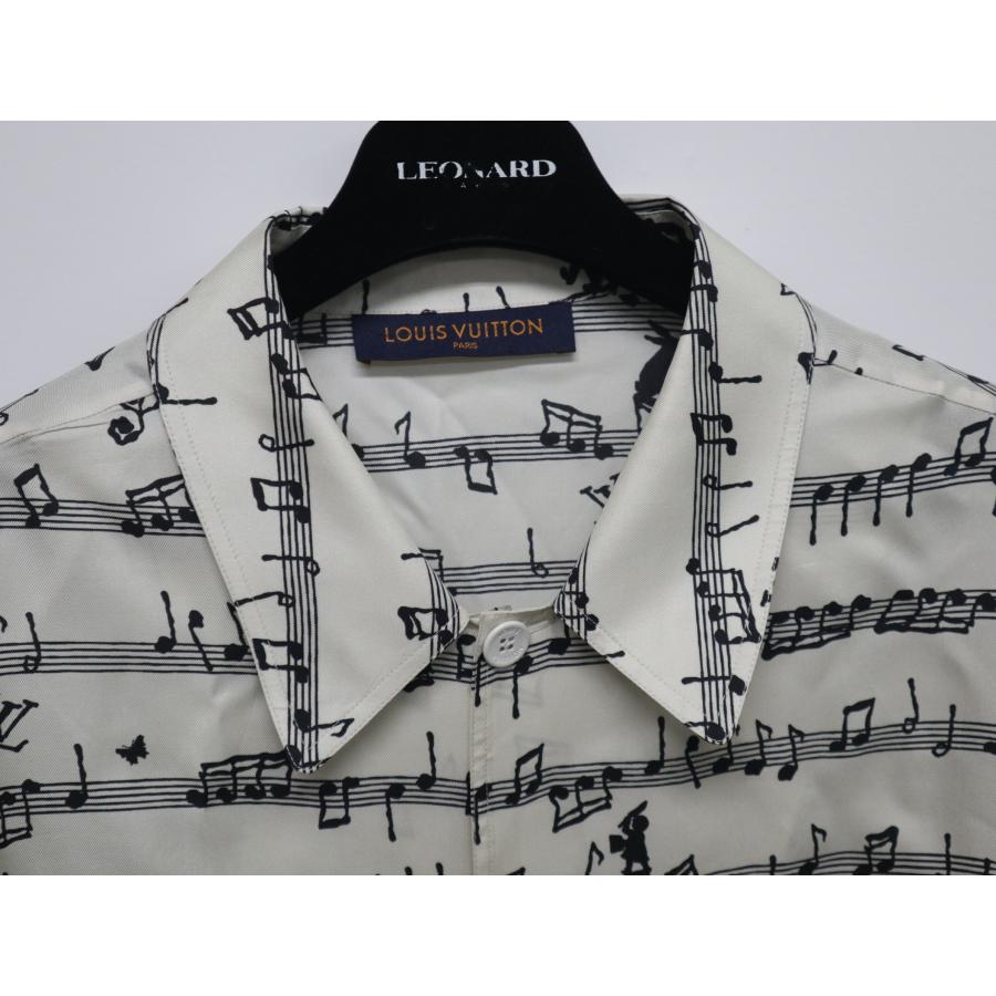LOUIS VUITTON / 23SS/音符総柄ミリタリーシルク長袖シャツ/M/シルク/WHT/総柄/RM231M S LOUIS VUITTON ルイヴィトン 23SS 音符総柄 ミリタリー シルク 長袖
