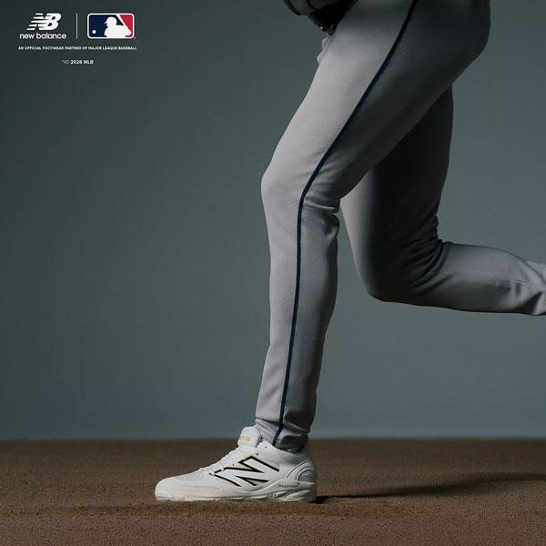 ニューバランス 野球スパイク 金具スパイク 金属スパイク 白スパ  スパイク 軽量 幅広 New Balance L3000 Fresh Foam X 幅2E相当 ホワイト | New Balance | 18