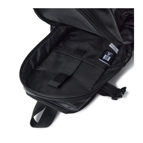 ニューエラ ボディバッグ NEW ERA シングル バッグ LAETHER ブラック 約12L 合成皮革 | NEW ERA | 11