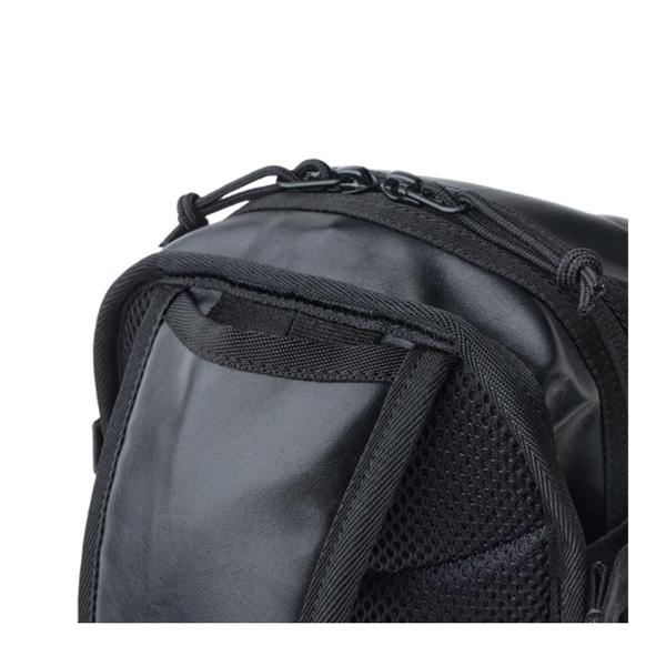 ニューエラ ボディバッグ NEW ERA シングル バッグ LAETHER ブラック 約12L 合成皮革 | NEW ERA | 07
