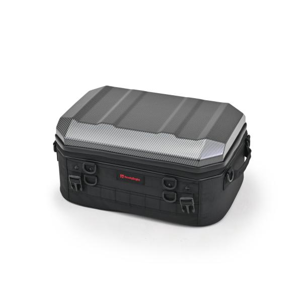デイトナ ヘンリービギンズ DH-773 シェルシートバッグ 25L/カーボン (48685)の画像