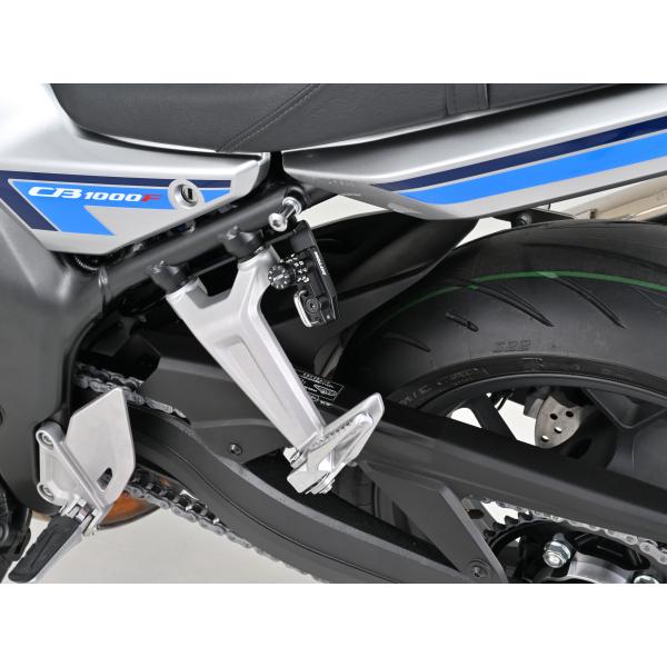 デイトナ ダイヤルヘルメットロックホルダー CB1000F/SC94 (62591) | DAYTONA（バイク用品） | 01