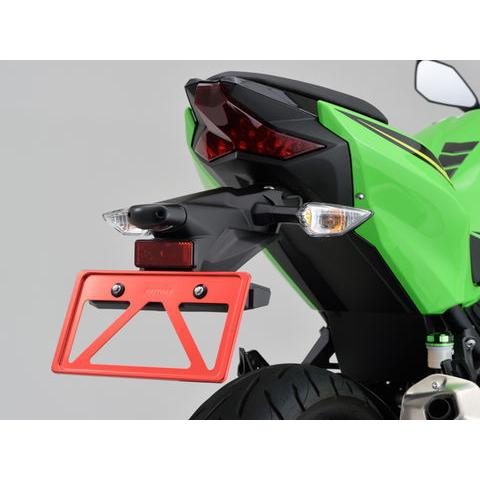 デイトナ 軽量ナンバープレートホルダー 126cc以上用/レッド (99664) | DAYTONA（バイク用品） | 01