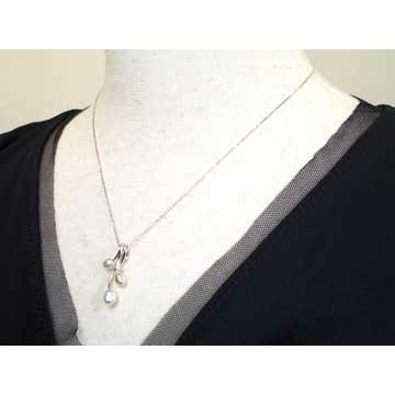 中古　美品　南洋Keshiaケシ　ネックレス k18wG南洋ケシペンダントネックレス : 三重県真珠加工販売協同組合(MPO