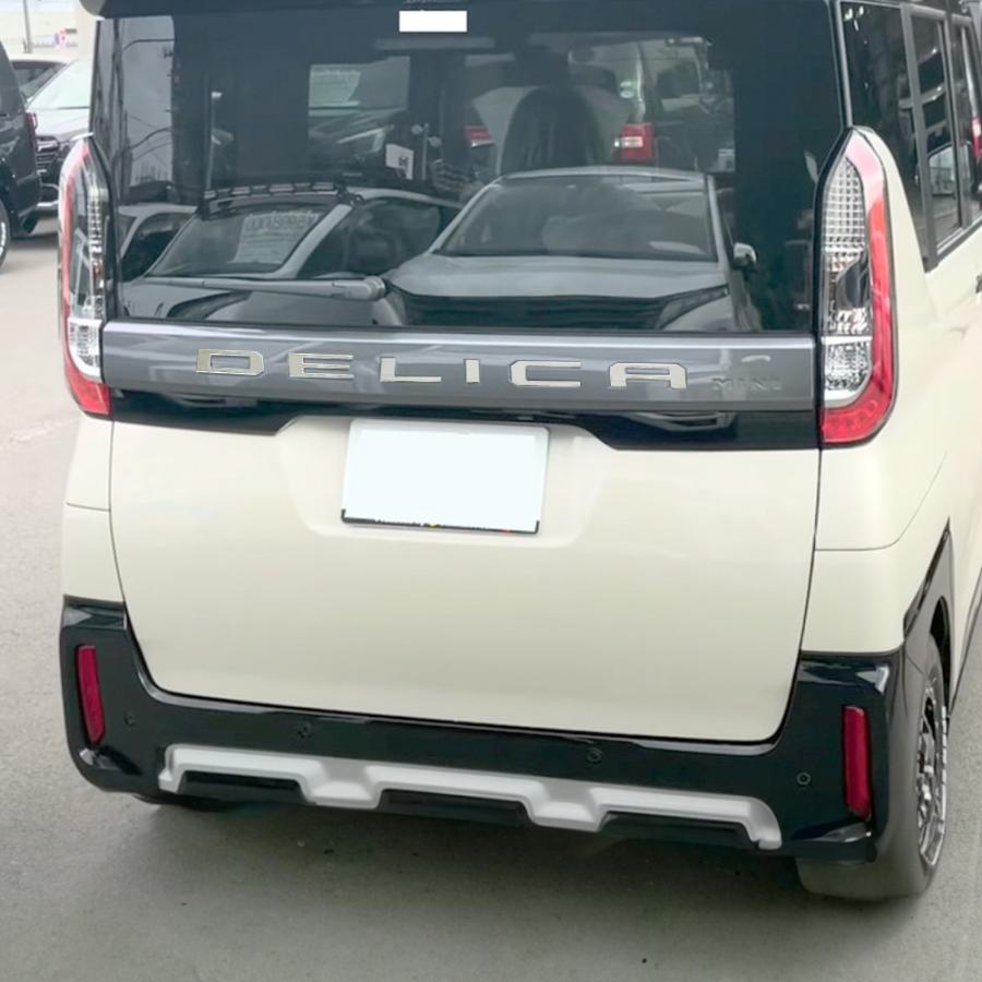 デリカミニ テールゲートエンブレム ガーニッシュ DELICA ロゴ デリカミニ テールゲートエンブレム ガーニッシュ DELICA ロゴ