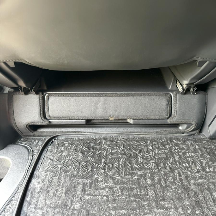 アルファード ヴェルファイア 40系 フロントシート後方 足元収納