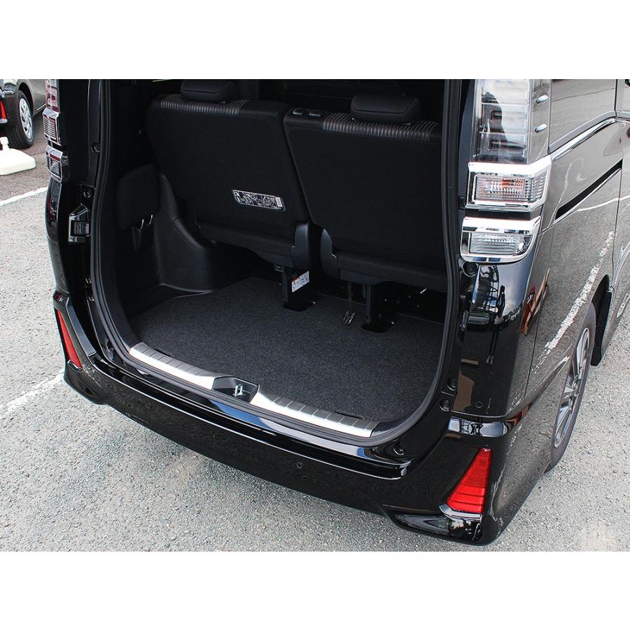 ノア 80系 ヴォクシー メッキ ラゲッジステップガード 2P ラゲージ