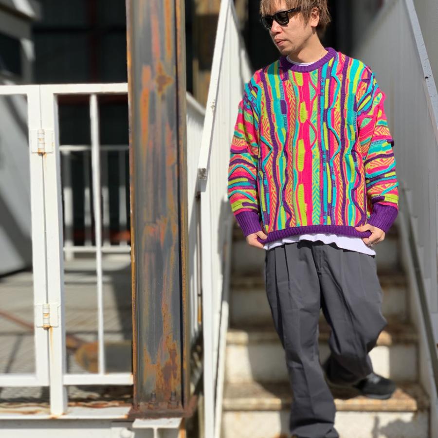 スリフティルック THRIFTY LOOK クルーネックニット セーター 3D