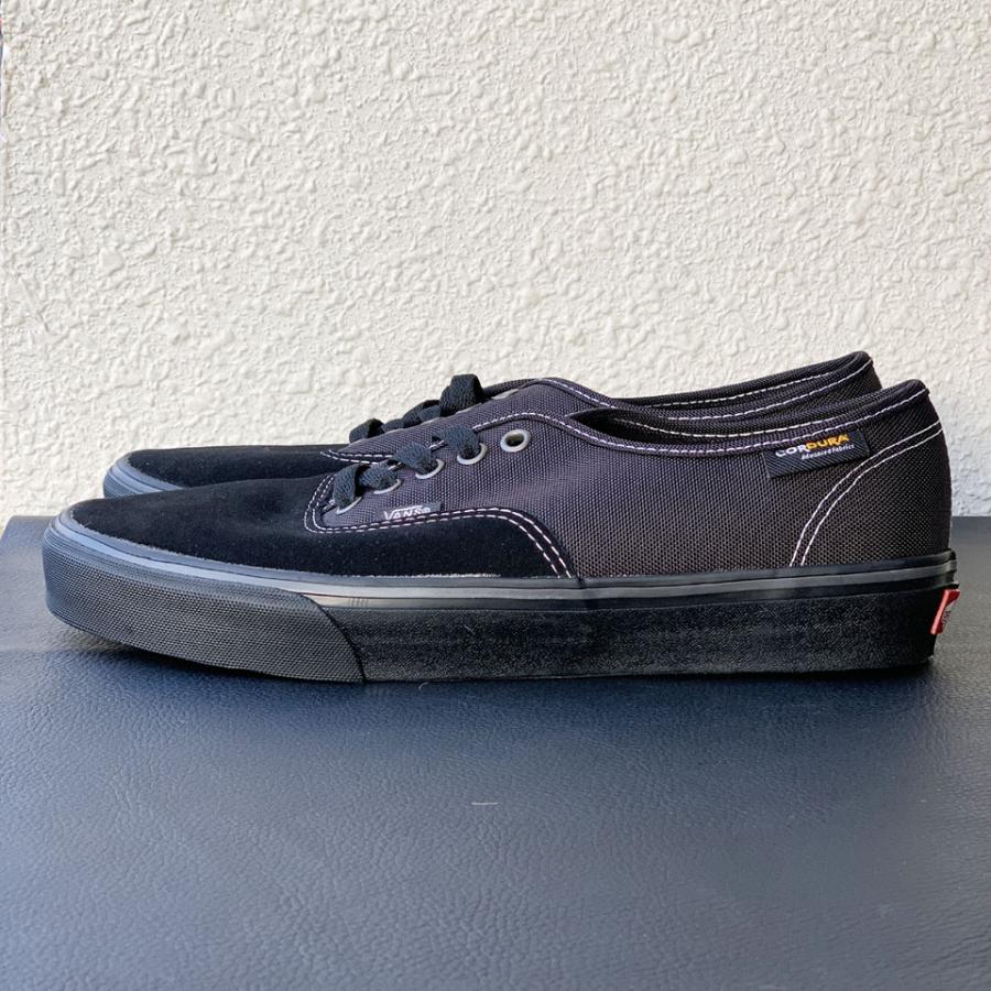 (限定モデル）VANS ULTRACUSH スニーカー ブラック/カモフラージュ 限定モデル）VANS ULTRACUSH スニーカー ブラック/カモフラージュ