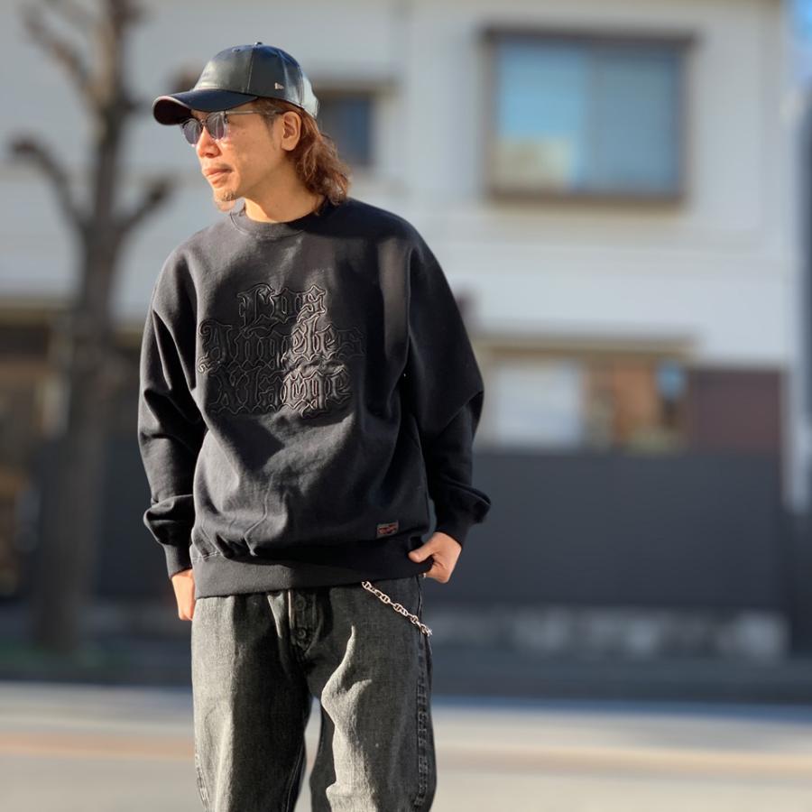XLARGE（エクストラ ラージ） クルースウェット PATCHED OLD ENGLISH