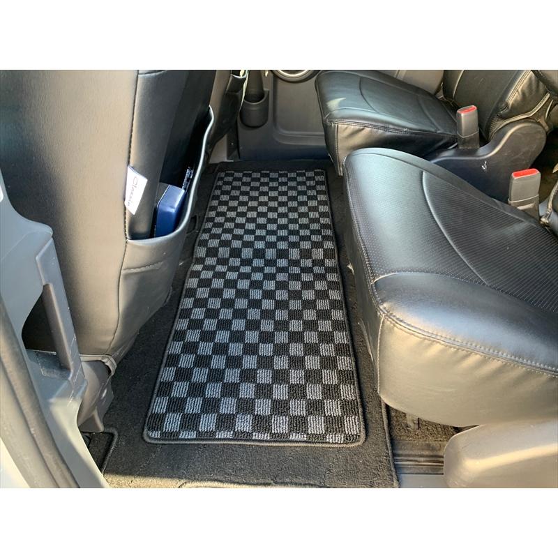 シエンタ 170系 フロアマット カーマット 滑り止め 車中泊 便利グッズ Oc 7 1 004 ヴォーグ 通販 Yahoo ショッピング