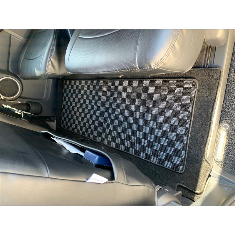 フロアマット 車 すべり止め 汎用 セカンドマット カーマット マット 車中泊 Oc 7 L ヴォーグ 通販 Yahoo ショッピング