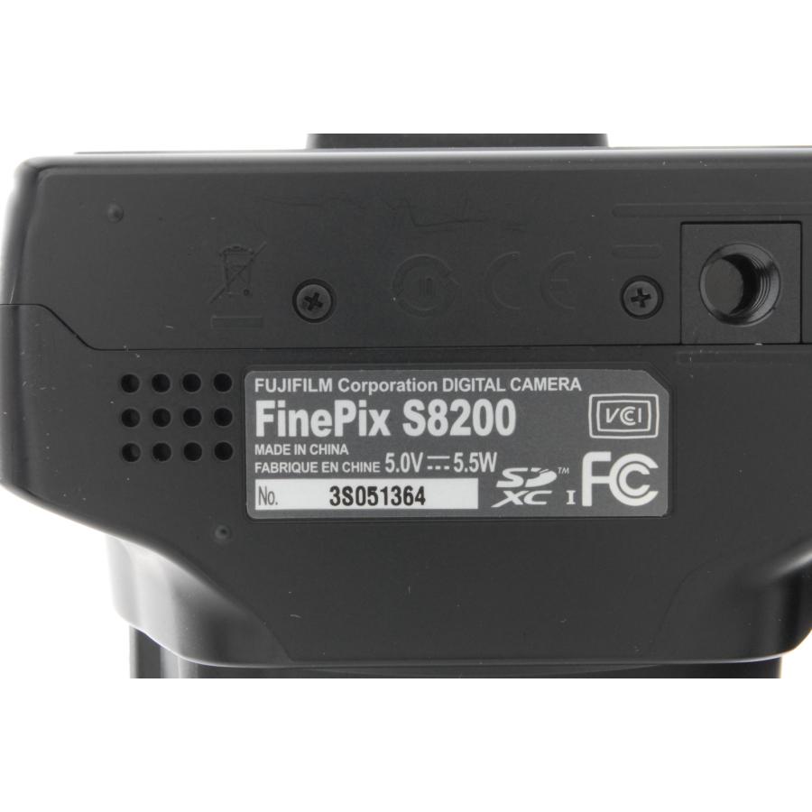 FinePix Sシリーズ FUJIFILM 富士フイルム S8200 新品SD32GB付き FinePix Sシリーズ FUJIFILM 富士フイルム S8200 新品SD32GB付き