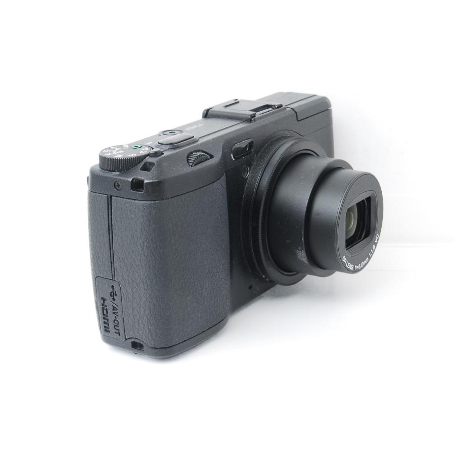 401)RICOH GR リコー コンパクトデジタルカメラ　1620万画素 電池 箱 付属あり RICOH GR IIIx デジタルカメラ 焦点距離40mm APS-Cサイズ大型CMOSセンサー