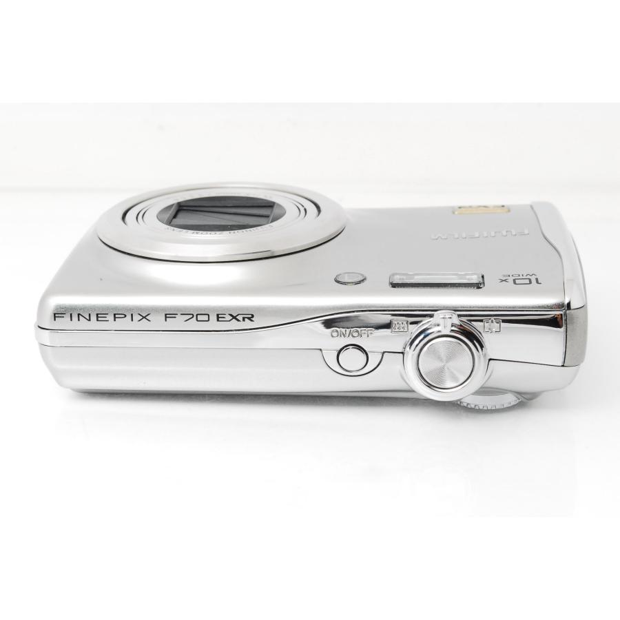 FinePix Fシリーズ FUJIFILM 富士フイルム F70EXR シルバー : 山ウサギ