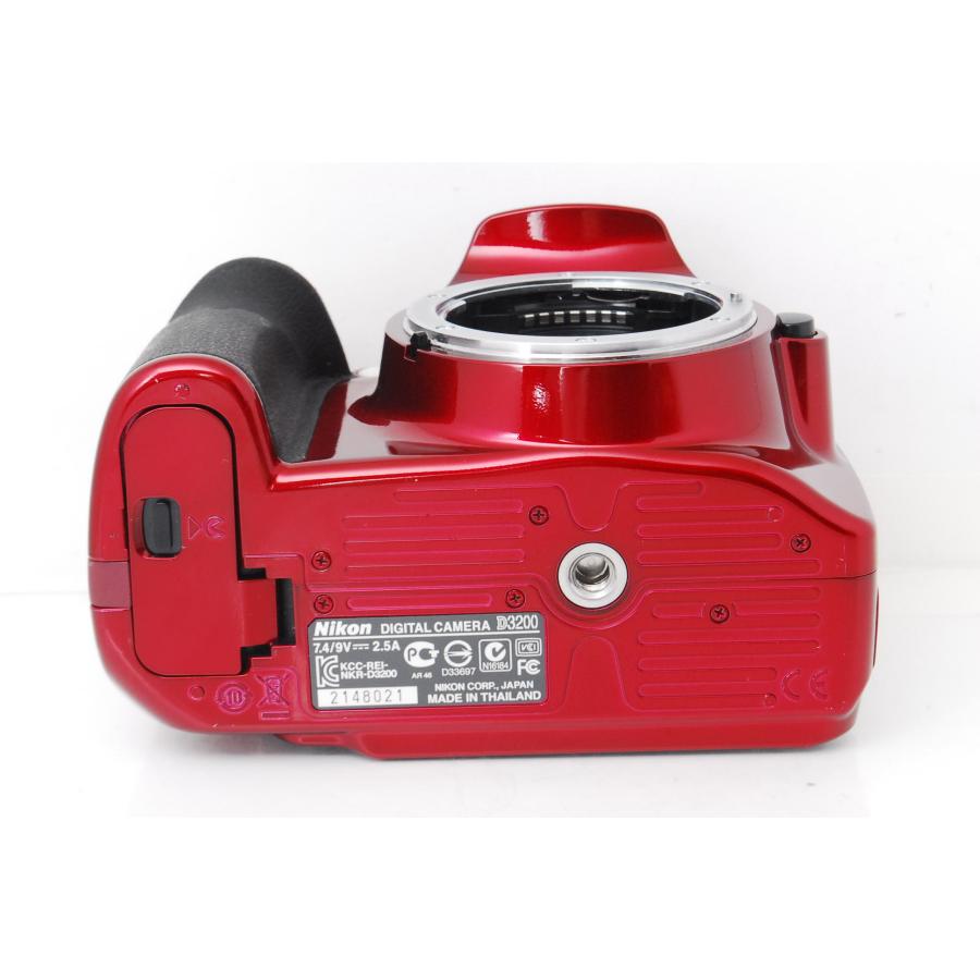 D3000 Nikon ニコン D3200 レッド レンズキット ショット数8066回 123