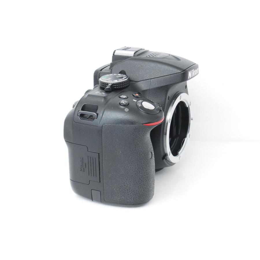 D5000 Nikon ニコン D5300 レンズキット 32GBSDカード付き ショット数