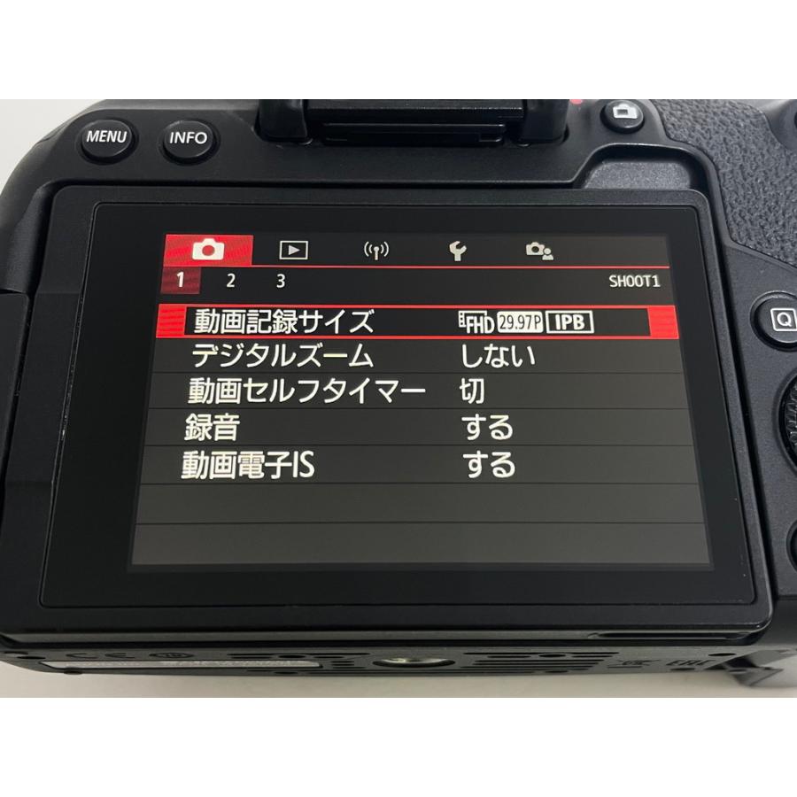EOS Kiss Canon キヤノン X10i トリプルレンズキット 新品SD32GB付き