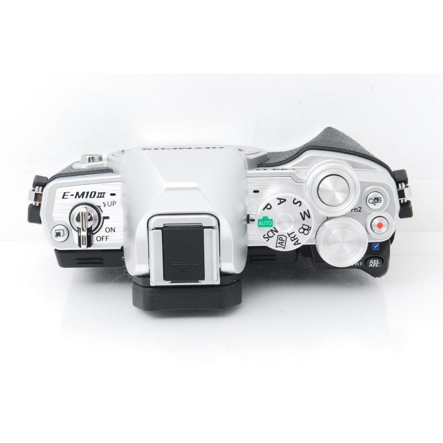 OM-D OLYMPUS オリンパス E-M10 Mark III シルバー レンズキット