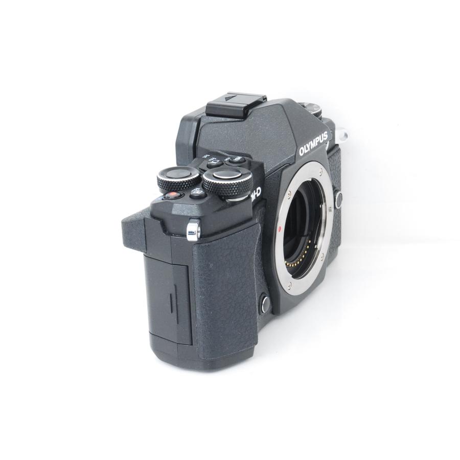 OM-D OLYMPUS オリンパス E-M5 Mark II ブラック レンズキット 32GBSD