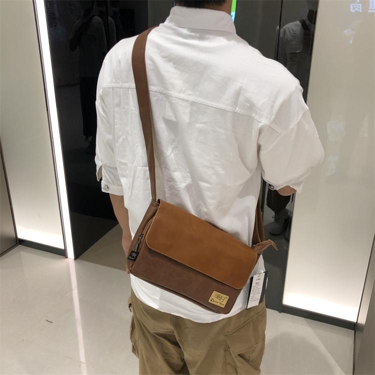 フェラガモ メッセンジャーバッグ レザー ダークブラウン ビジネス メンズ Whatna 天然牛革 ショルダーバッグ メンズ メッセンジャーバッグ