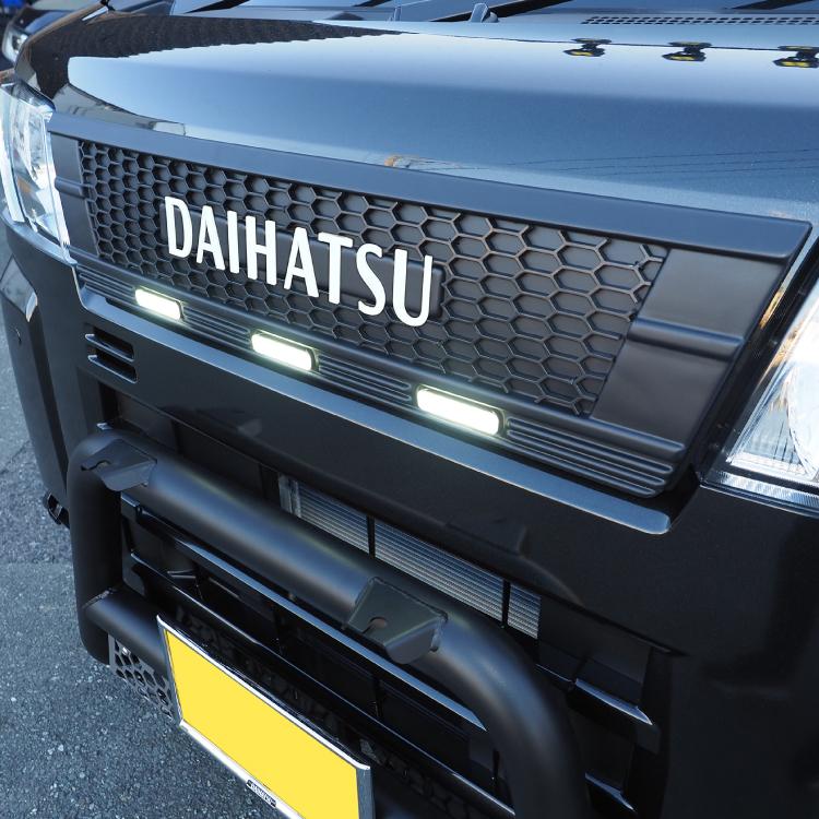 ハイゼットカーゴ LED フロントグリル カバー カスタム パーツ ハイゼットカーゴ LED フロントグリル カバー カスタム パーツ