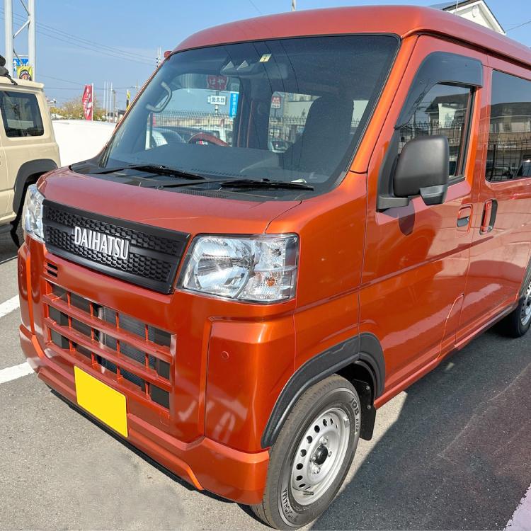 新型アトレー（ハイゼットカーゴ改） トニコオレンジR71、ボルク