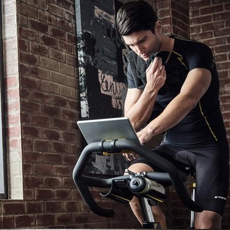 GR7 ジョンソンヘルステック スピンバイク クロスバイク インドアサイクル フィットネスバイク | ジョンソンヘルステック | 05