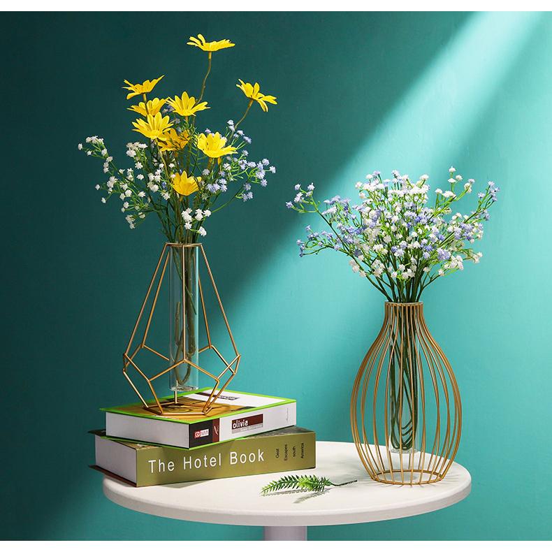 一輪挿しベスー 北欧風ガラス 水栽培ボトル ガラス花瓶 フラワーベース 今季ブランド フローラ花器 金属枠 おしゃれ ガラス管 置き型 シンプル ホルムガード 試験管