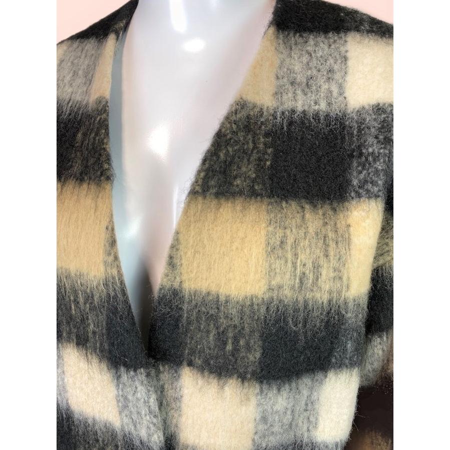 PASSIONE（パシオーネ） ノーカラージャケット ウール シャギー